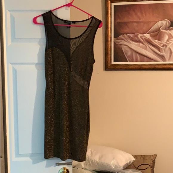 Dress - Picture 1 of 3